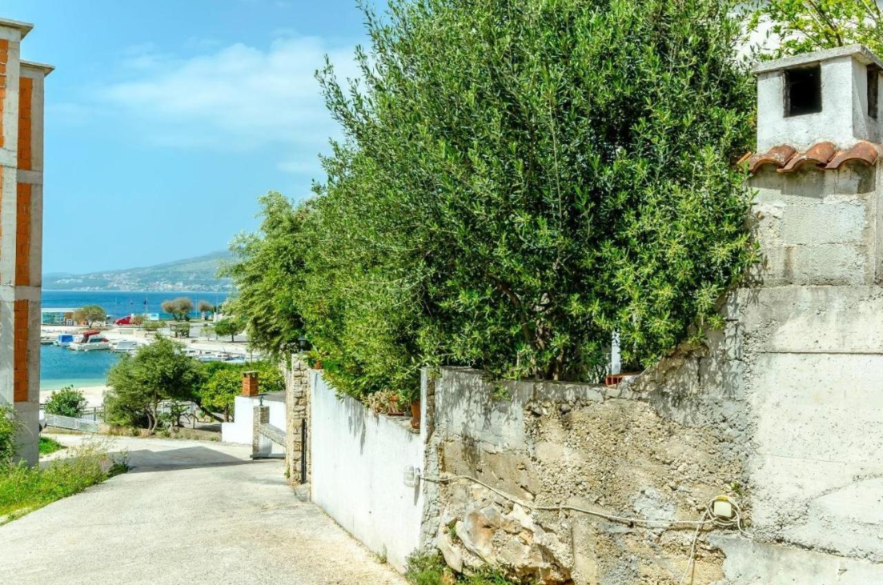 Apartments Doria - 20M From Beach Trogir Eksteriør bilde