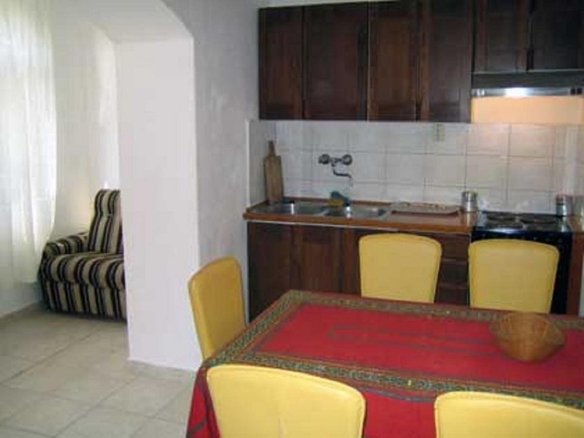 Apartments Doria - 20M From Beach Trogir Eksteriør bilde