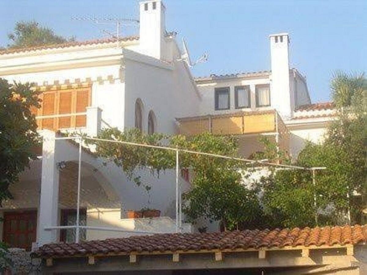 Apartments Doria - 20M From Beach Trogir Eksteriør bilde