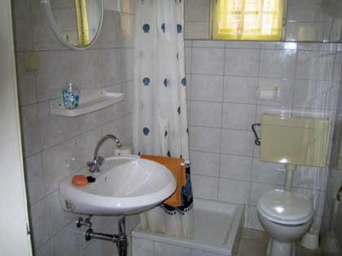 Apartments Doria - 20M From Beach Trogir Eksteriør bilde